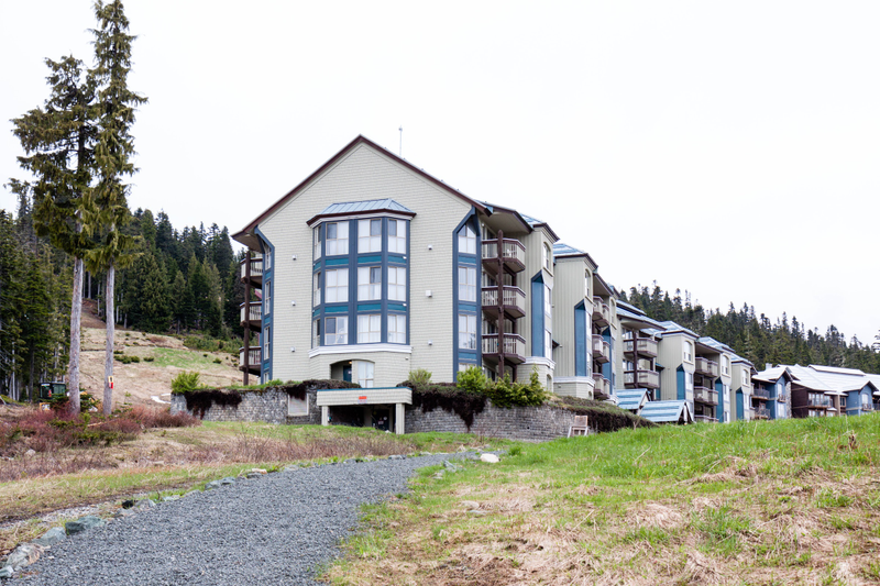 Illustration for article titled Pics from the 2017 North Island Roadtrip: 2017-06-17 at Mount Washington Resort